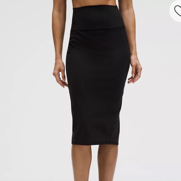 Lululemon Nulu Slim-Fit High-Rise Midi Skirt Size 6 - Picture 2 of 9